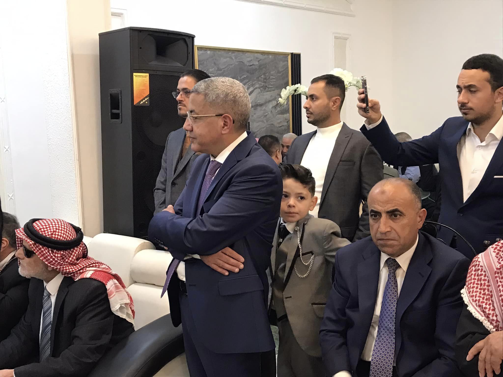 صراحة نيوز تبارك للدكتور سليمان حماد المبيضين بمناسبة خطوبته – صور