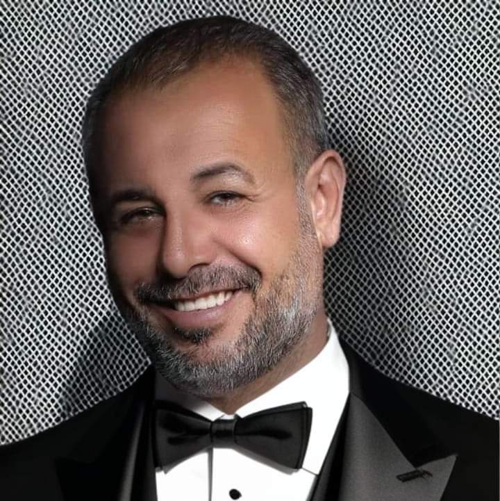 عاطف أبو حجر