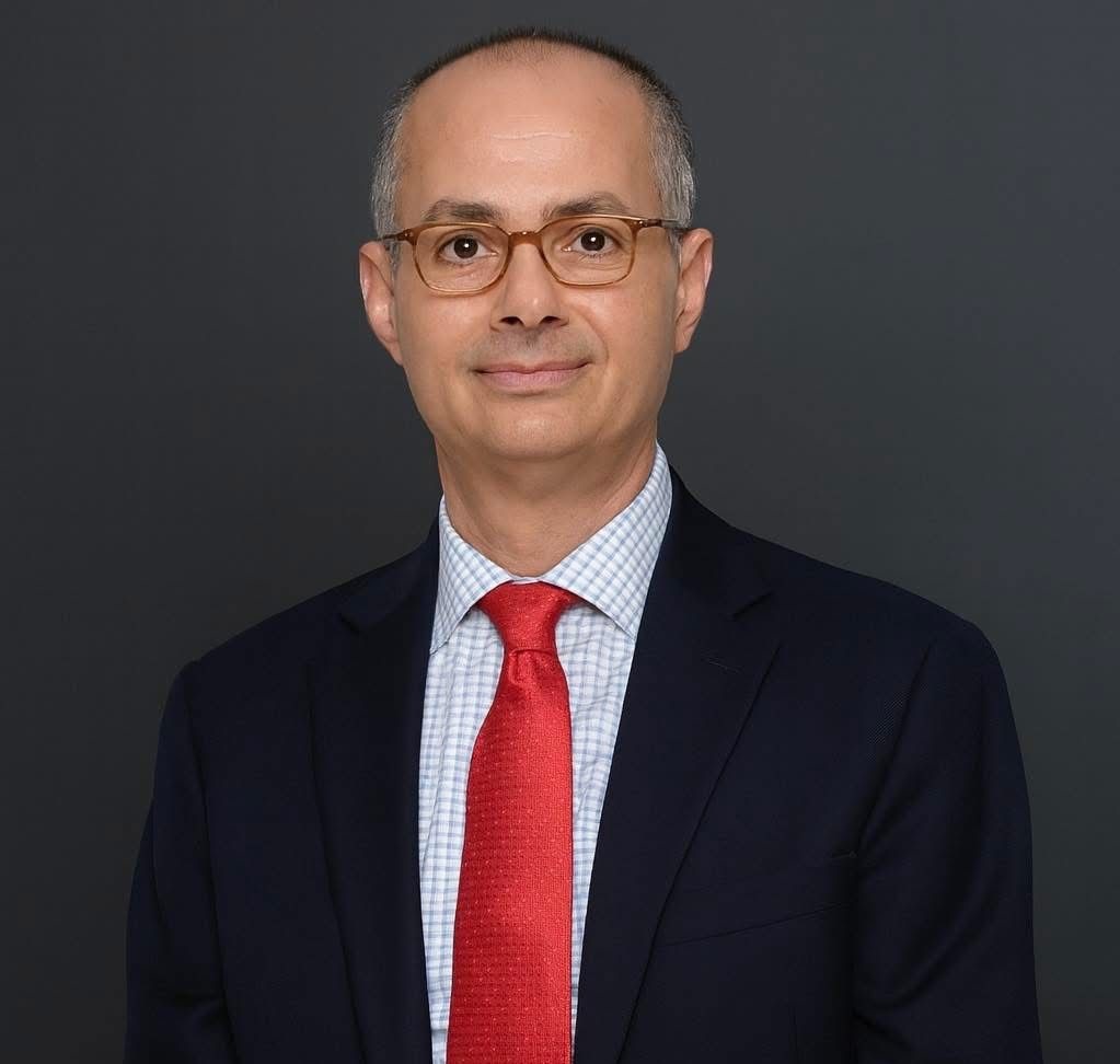 الحائز على جائزة نوبل للكيمياء 2025 العالِم عمر ياغي